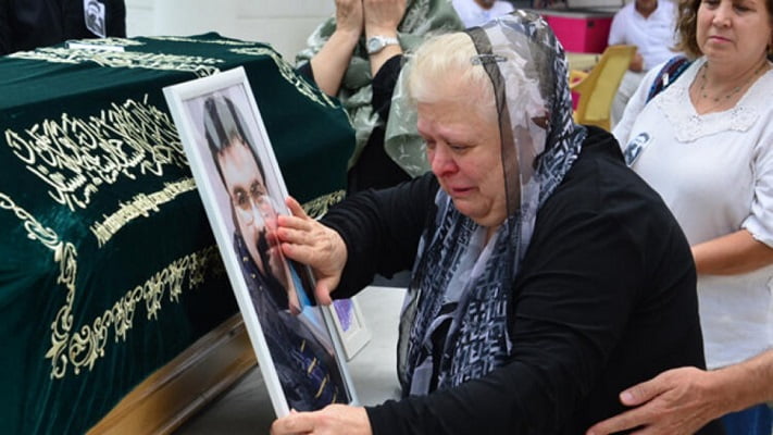 Neşe Karaböcek’in evlat acısı