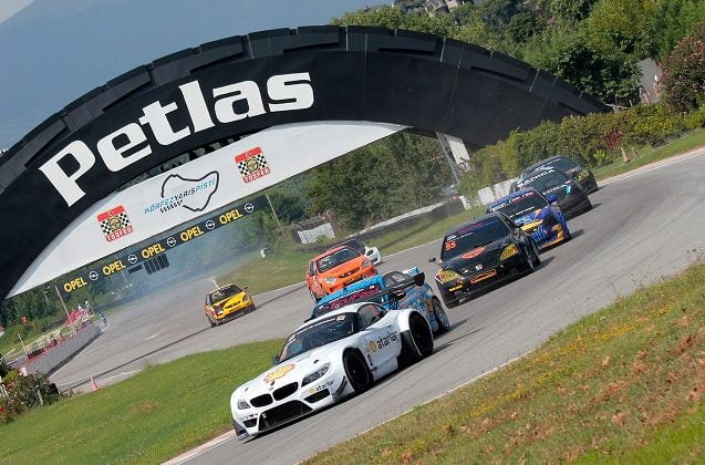 Türkiye Araba yarışları Pist sezonu açılıyor video haber