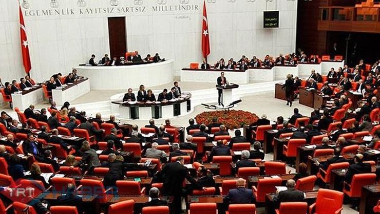 Meclis yoğun bir haftaya giriyor İnternet haberciliği kanunun teklifi yasalaşıyor