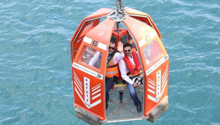 Başkan Yılmaz Off-Shore (Açık Deniz) Jack-Up platformunu ziyaret etti