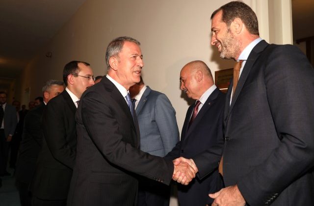 Akar MHP grubunu ziyaret etti