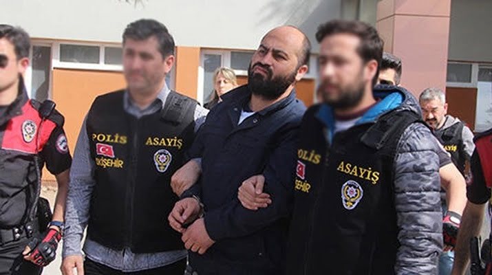 ‘Bütün cezaevini haraca bağladım’