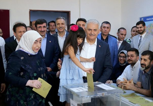 Yıldırım: İstanbul halkının verdiği kararın başımız gözümüz üzerinde yeri var