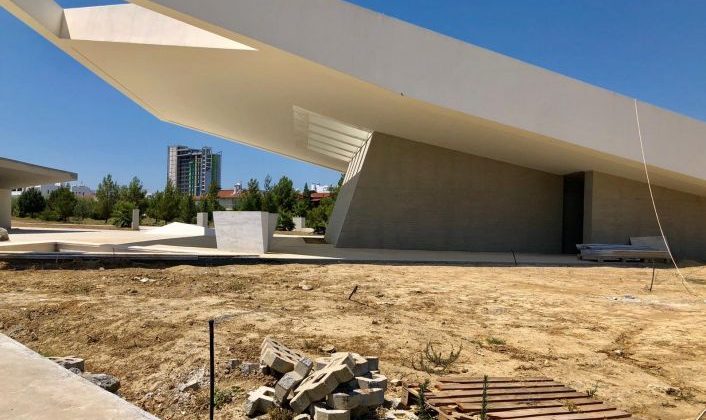 KKTC Cumhurbaşkanı Denktaş’ın ailesinden ‘anıt mezar’ tepkisi