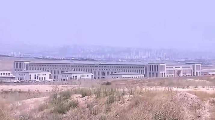 Cumhurbaşkanı ErdoğanMİT’in yeni binasında  incelemelerde bulundu!