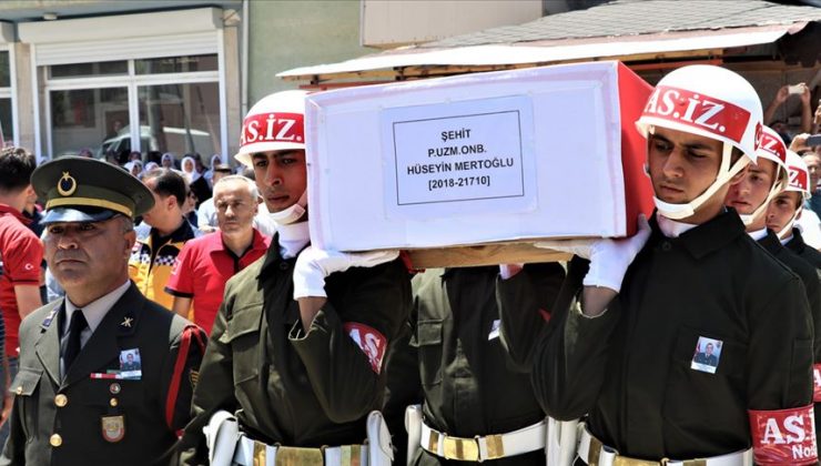 Şehit uzman onbaşı son yolculuğuna uğurlandı