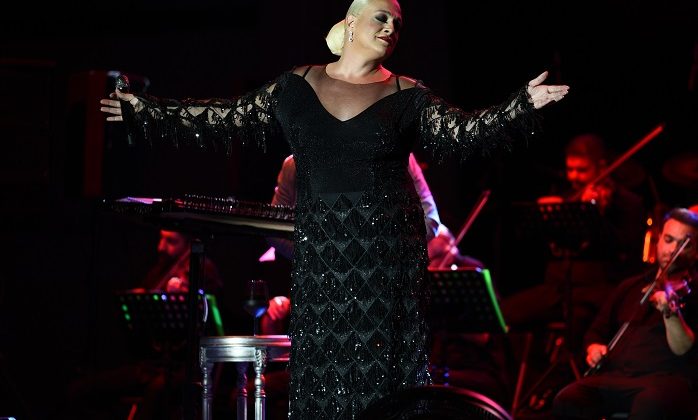 Bir tek birisinden çok korkuyorum o da Jennifer Lopez