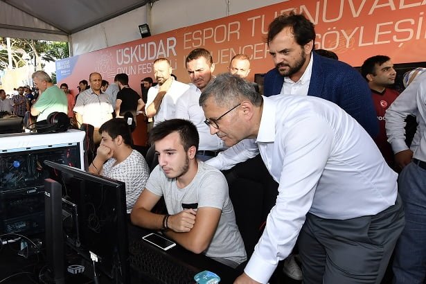 “Üsküdar’da, Üsküdar E-Spor Takımı kuracağız”