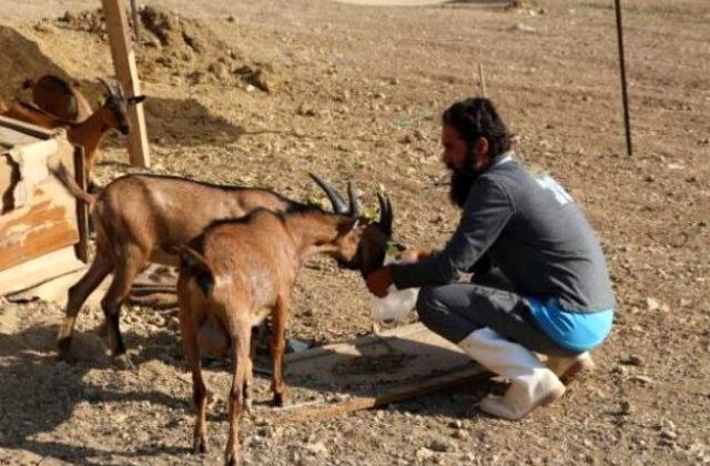 6 bin lira maaşlı işinden istifa eden adam hayali için köye yerleşti