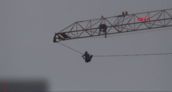 İşçi Parasını Alamayınca Bakın Ne Yaptı