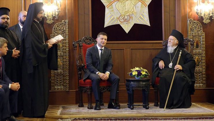 Ukrayna Devlet Başkanı Zelenskiy Fener Rum Patrikhanesi’ni ziyaret etti
