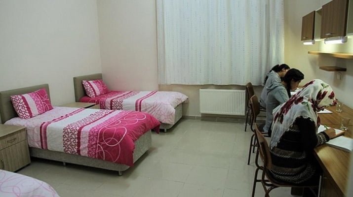 Yurt ve burs başvuruları başladı