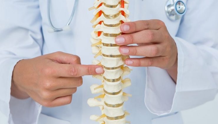 Çocuklarda Hangi Durumlarda Skolyozdan Şüphelenilmeli?