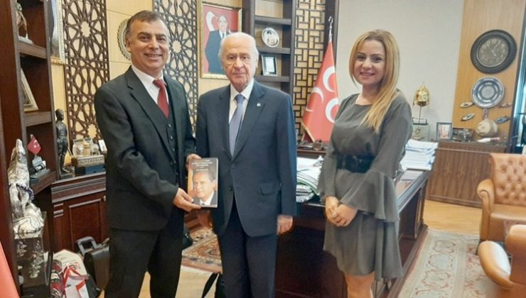 Bahçeli’yi anlatan ödüllü kitap İngilizce yayınlandı