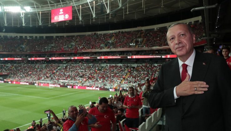 Cumhurbaşkanı Erdoğan, Milli Takımı yalnız bırakmadı