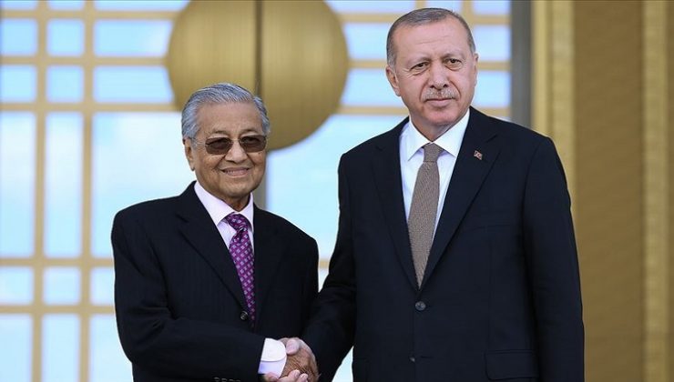 Malezyalı gazeteci ve akademisyenler Türkiye-Malezya-Pakistan görüşmesinden memnun