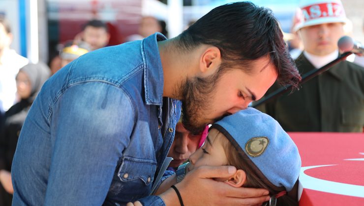 Bayrak’da al olan Vatan Şehitlerimizi uğurladık