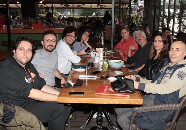 Süheyl-Behzat Uygur’un oyunu ‘Süt Kardeşler’ gün sayıyor!