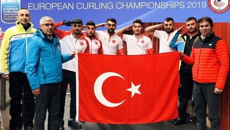 ‘Asker selamı’ yine rahatsız etti! Soruşturma başlatıldı