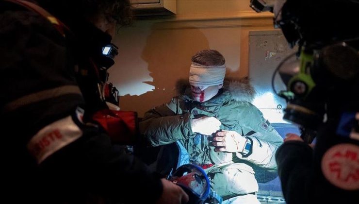 AA Foto Muhabiri Mustafa Yalçın’ın yaralanma anı