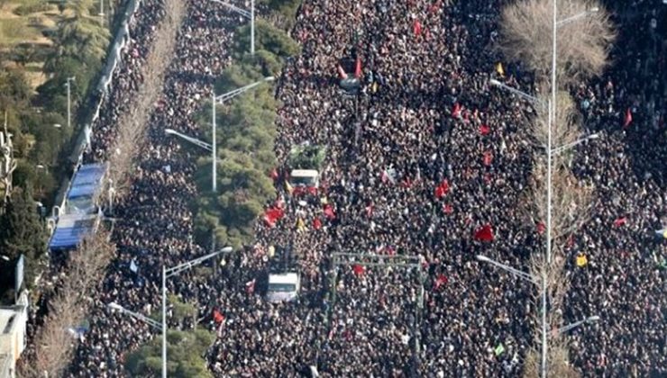 İran’da protestoların bilançosu belli oldu! 13 kişi yaşamını yitirdi