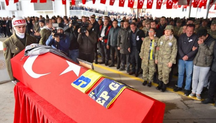 Şehitlerimizi uğurluyoruz