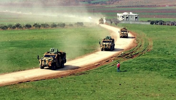 Dev konvoy Fetih Suresi eşliğinde sınıra indiler!