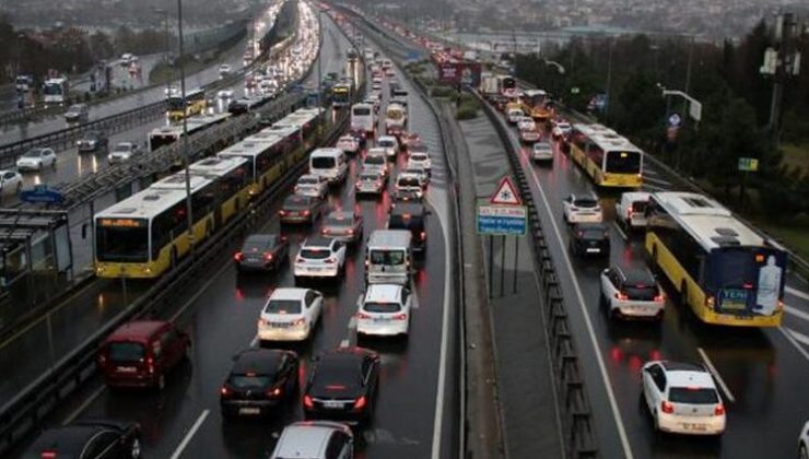 Trafiğe çıkacaklar dikkat! İstanbul Valiliği’nden yasak açıklaması