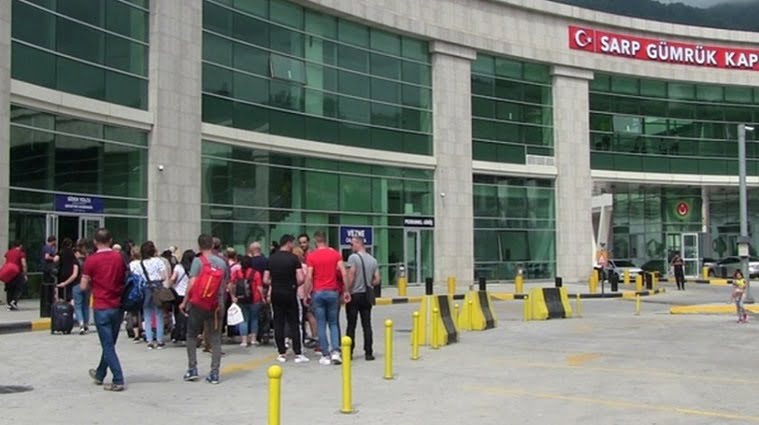 Türkiye ve Gürcistan, Sarp Sınır Kapısı’nı karşılıklı olarak kapatacak