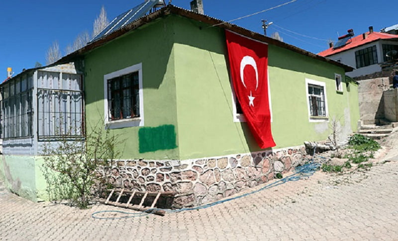PKK, Şehit Demir’i Vefa grubunda yer aldığı için tehdit etmiş