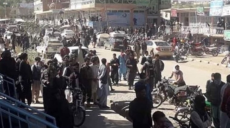 Afganistan’da korona protestosu! Ölü ve yaralı var