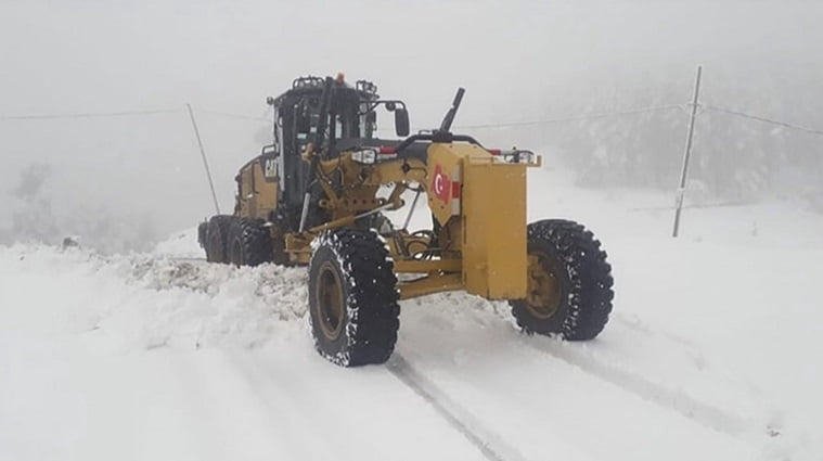 Mayıs ayında karla mücadele