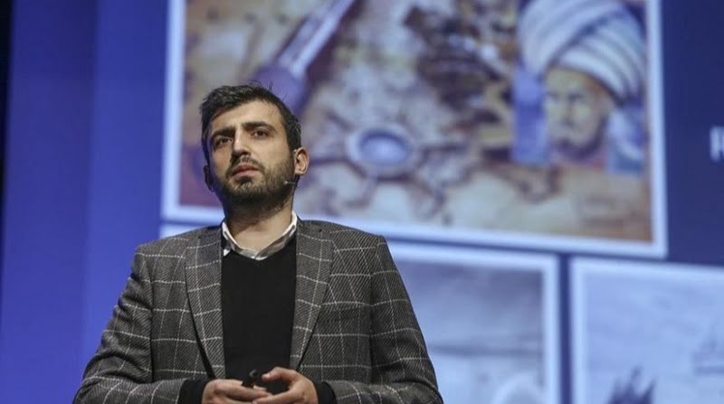 Bayraktar: Yalan ve iftiranın tarafında saf tutanlarla yolumuzu ayırdık!