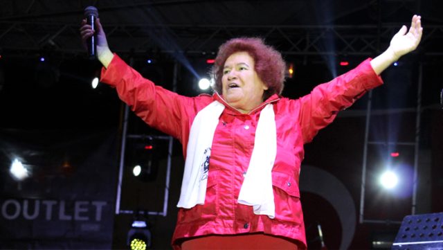 Selda Bağcan isyan etti: Ülkeyi bir yerlere çekmeye çalışıyorlar