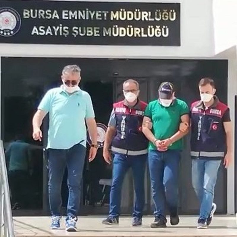 Türkiyede Alman polisi olarak tanıtarak Alman vatandaşlarını dolandırıyorlrdı