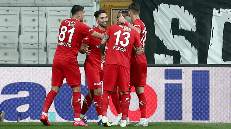 Beşiktaş Evinde Kaybetti