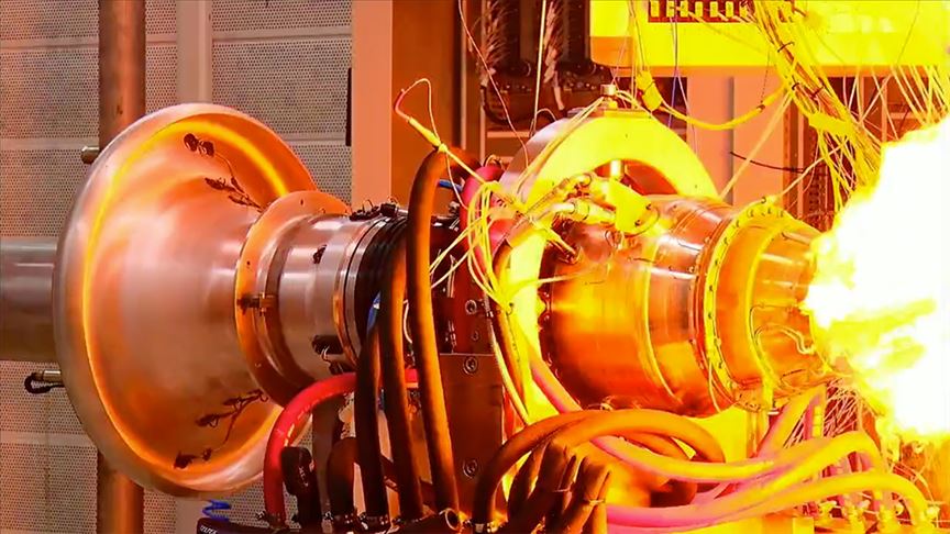 Yerli Türk füze motoru test edildi