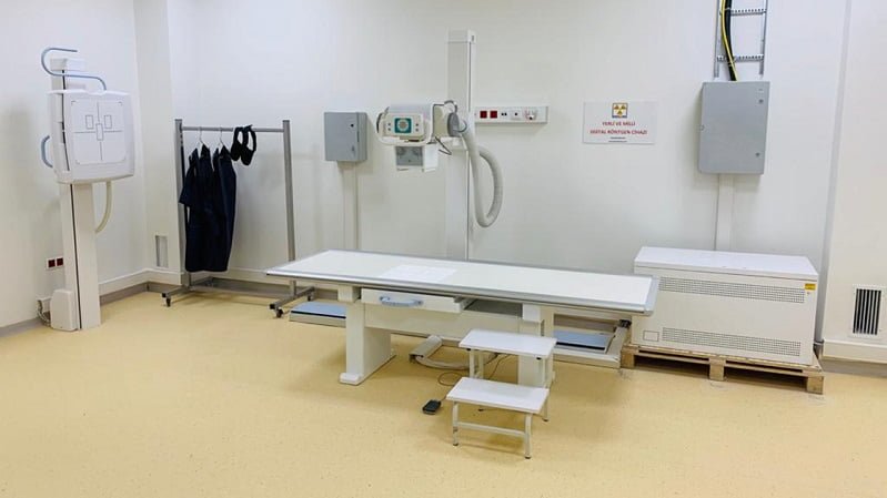 Yeni sağlık tesislerine yerli üretim röntgen cihazı