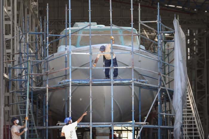 Sahil Güvenliğimizin koruyucu kartallarına yerli donanım imzası