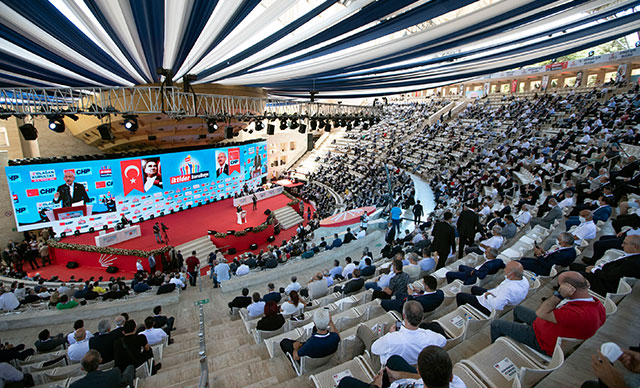 CHP’nin 37. Olağan Kurultayında PM ve YDK seçimleri yapıldı