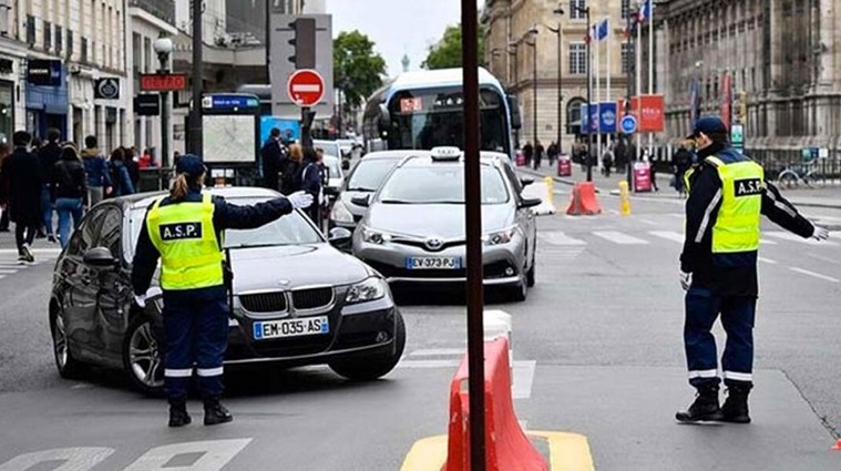 İngiltere Fransa’yı güvenli ülkeler listesinden çıkardı