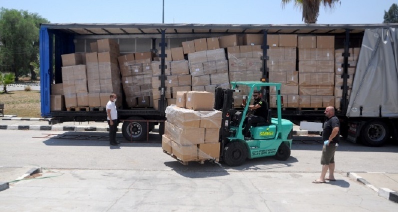 Türkiye’den Yavru Vatan KKTC’ye 3 tır tıbbi malzeme yardımı