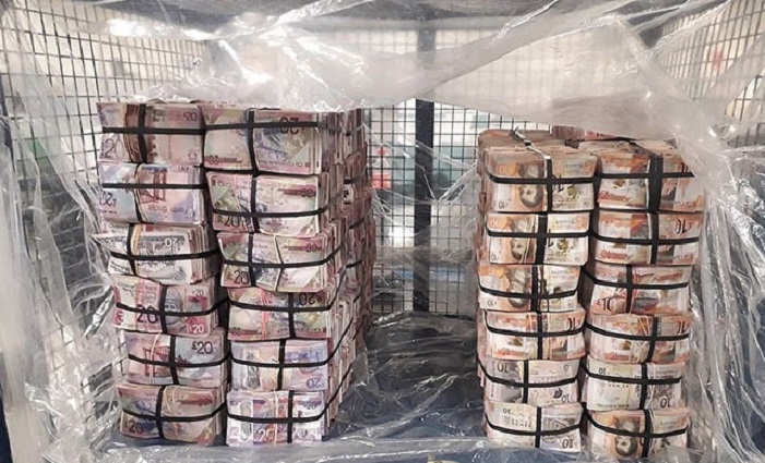 54 milyon sterlin ve 2 ton uyuşturucu ele geçirildi