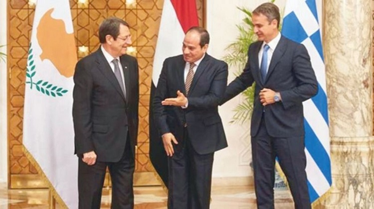 Darbeci Sisi ve Miçotakis’ten akılalmaz sözler