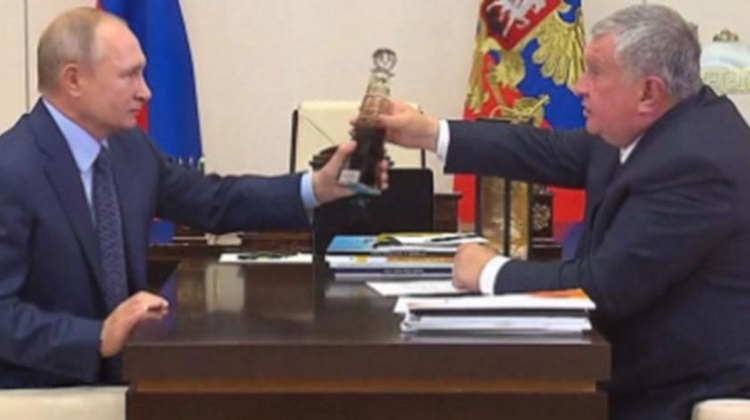 Vladimir Putin’e sürpriz ‘ham petrol’ hediyesi