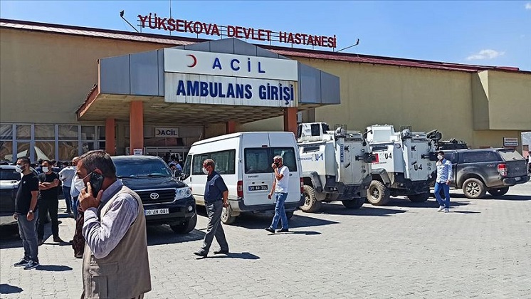 Yüksekova’da uçuruma yuvarlanan araçtaki 6 kişi hayatını kaybetti İsimleri belli oldu