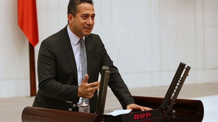 CHP’li Başarır’a “satılmış ordu” tokadı