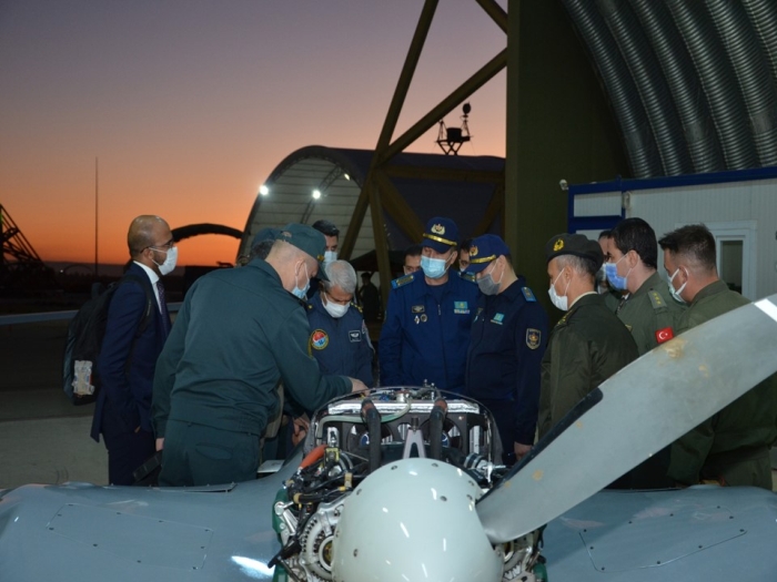 Dost ülkeden Türkiye’nin İHA üssüne ziyaret