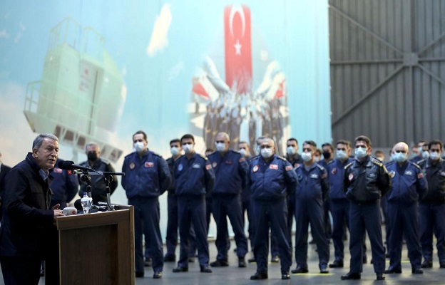 Bakan Akar: Terör operasyonlarında mağaralarını, barınaklarını başlarına yıktık