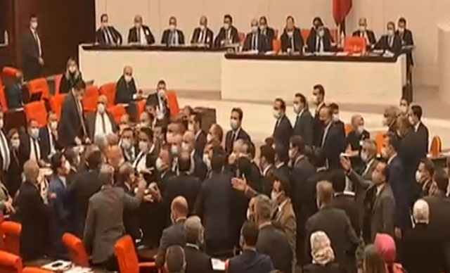 13 HDP’li milletvekilinin dokunulmazlık fezlekesi Meclis’e sunuldu